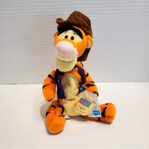 Vintage Disney Star Bean Plush Sheriff Tigger NWT from Winnie The Pooh C14